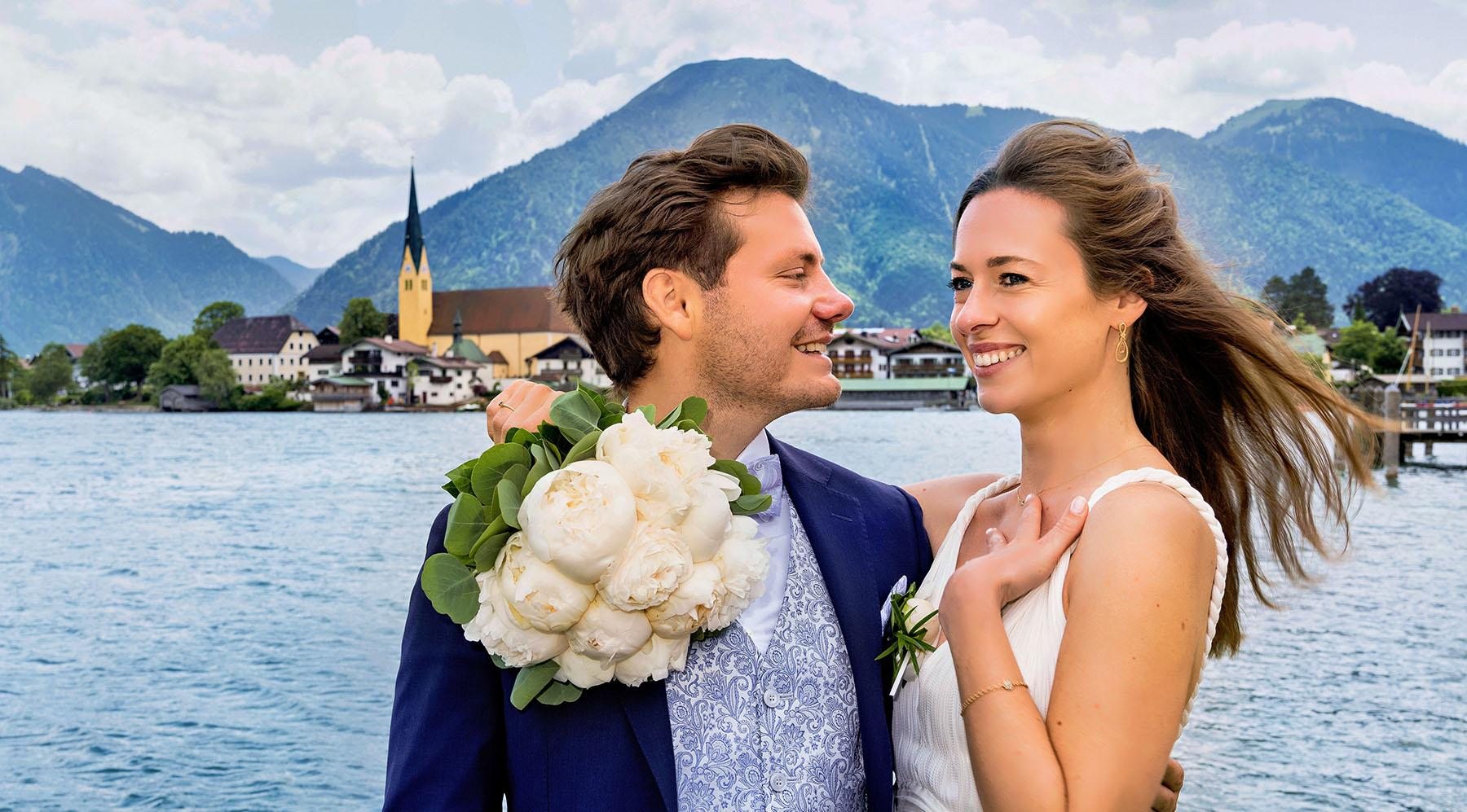 Capturing Natural Wedding Photos and Romantic Moments in Germany